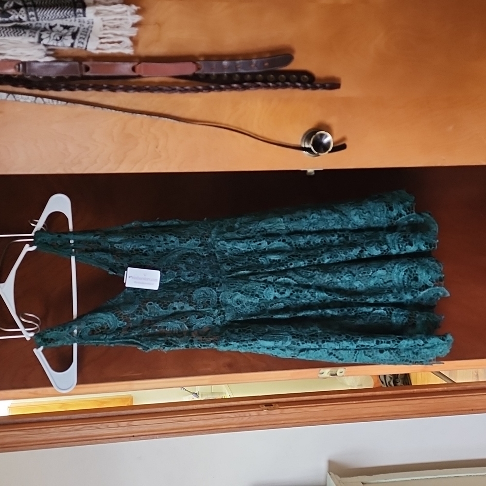 Green lace cocktail Dress